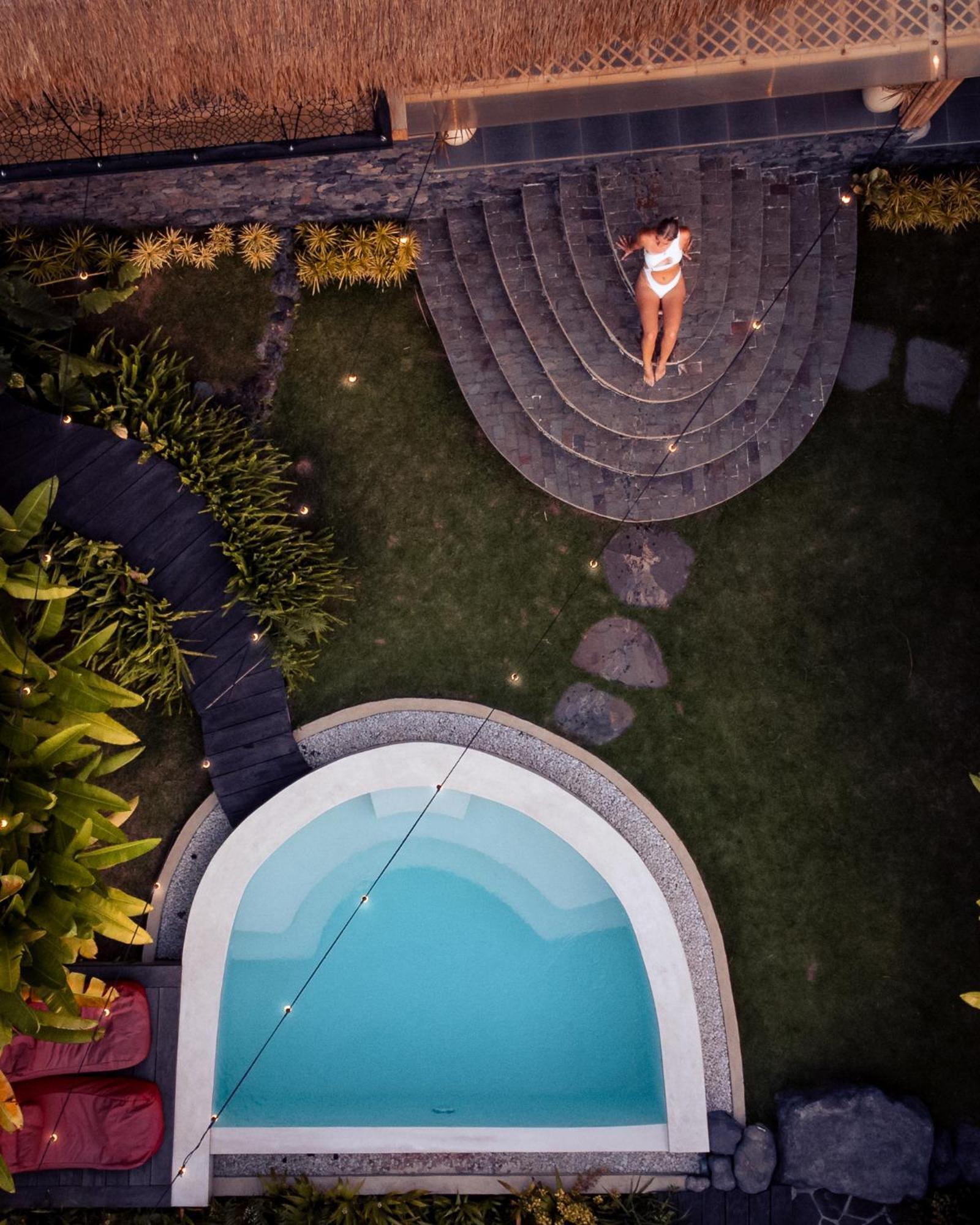 Makerti Bali~Bamboo House Villa Selat Exterior foto