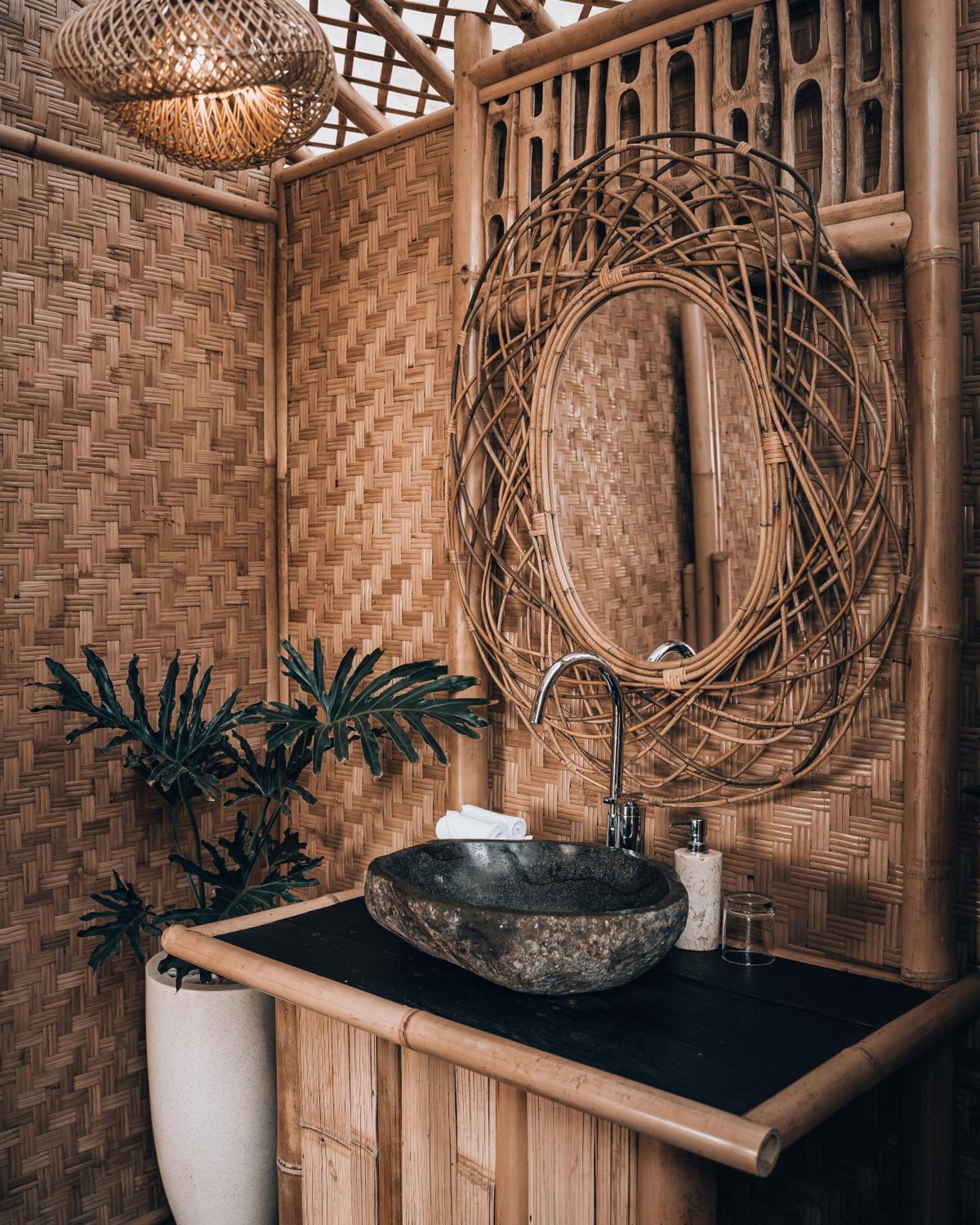 Makerti Bali~Bamboo House Villa Selat Exterior foto